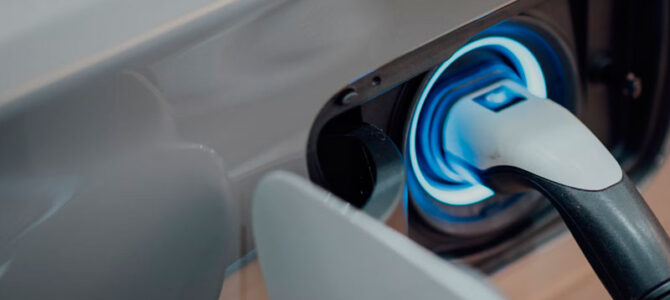 Ayudas para autónomos para comprar un vehículo eléctrico en 2024