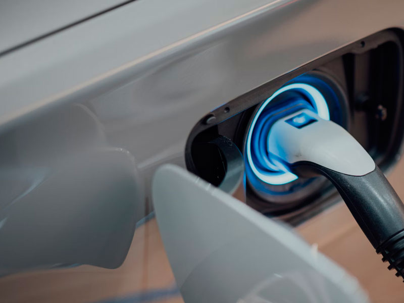 Ayudas para autónomos para comprar un vehículo eléctrico en 2024 - Andrés Jiménez